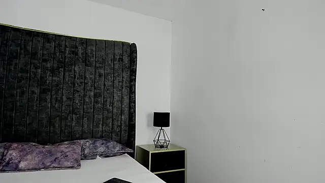 Snapshot of AnnyCherry_ chatting on 05-07-26, 11:37 AnnyCherry online show from 05-07-26, 11:37