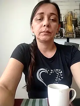 natalie cowens online show from 12-22-25, 09:01