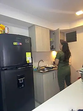 natalie cowens online show from 03-25-26, 01:33