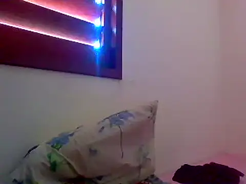 couplemilk online show from 12-05-24, 10:44