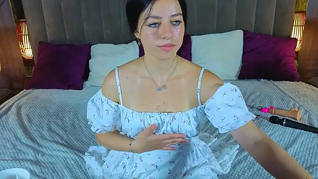 KitnissKiss online show from 06-28-26, 06:36