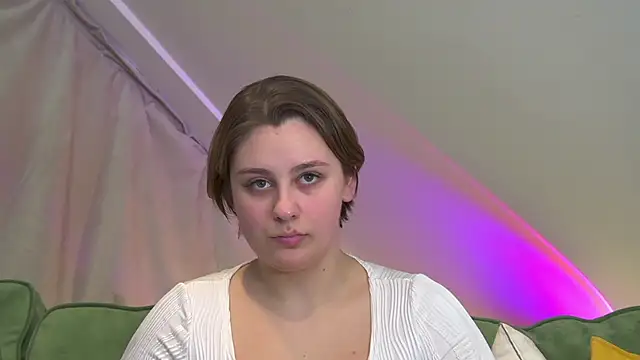 Snapshot of MaryMurray chatting on 03-10-25, 08:34 MaryMurray online show from 03-10-25, 08:34