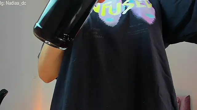 Nadiaa  online show from 12-12-24, 02:59