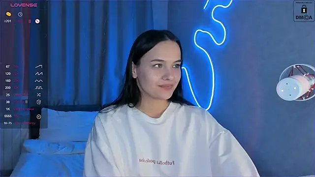 Snapshot of _Sweetie_ chatting on 01-29-25, 06:07 Sweetie online show from 01-29-25, 06:07