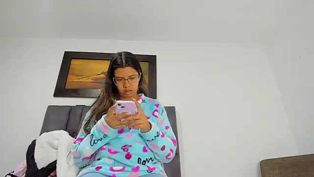 Vahiolet smith online show from 02-06-26, 12:15