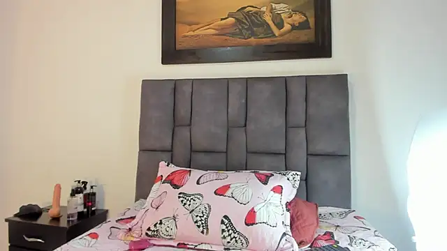 Vahiolet smith online show from 03-05-26, 03:13