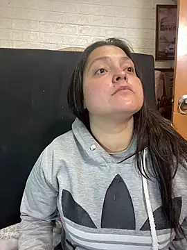 KataleyaStiward online show from 10-11-25, 01:09