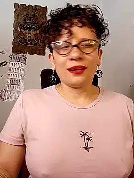 Snapshot of Daneshka_naughty chatting on 02-01-25, 05:07 Daneshka naughty online show from 02-01-25, 05:07