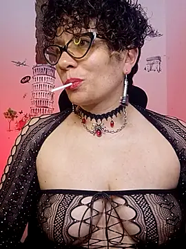 Snapshot of Daneshka_naughty chatting on 03-22-25, 04:24 Daneshka naughty online show from 03-22-25, 04:24