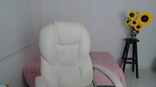 Ghada milf online show from 11-25-25, 03:34