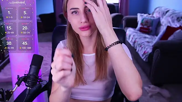 Naughty-Kitty1 online show from 01-17-25, 06:12