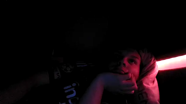 Nicolasjlhkjzl online show from 03-27-26, 07:24