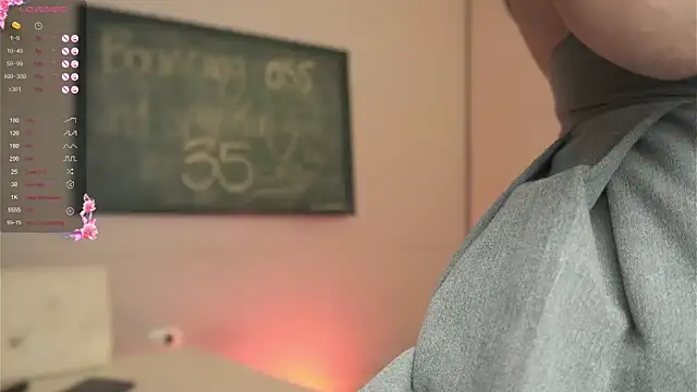 Camilaperson online show from 02-07-25, 11:13