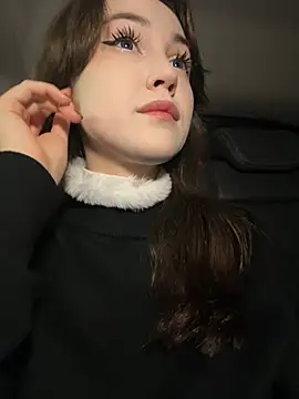 Snapshot of Peachy_Dream chatting on 12-24-24, 09:55 Peachy Dream online show from 12-24-24, 09:55