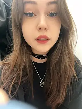 Snapshot of Peachy_Dream chatting on 01-09-25, 12:25 Peachy Dream online show from 01-09-25, 12:25