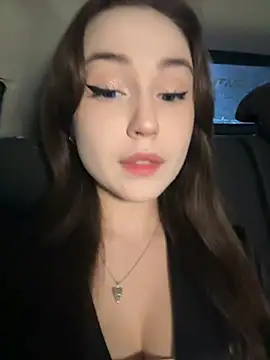 Snapshot of Peachy_Dream chatting on 01-12-25, 10:01 Peachy Dream online show from 01-12-25, 10:01