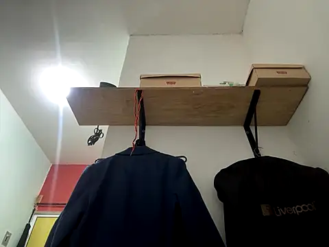 Jimbox6661 online show from 12-04-25, 02:54