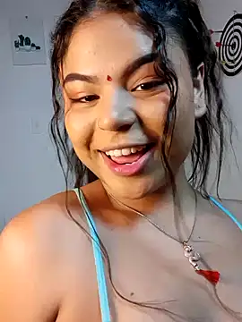 Snapshot of Cleo_hills chatting on 12-10-24, 01:33 Cleo hills online show from 12-10-24, 01:33