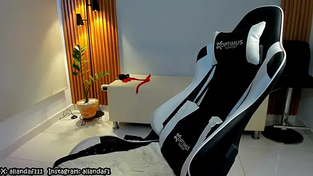 dafboy1 online show from 02-09-25, 09:28