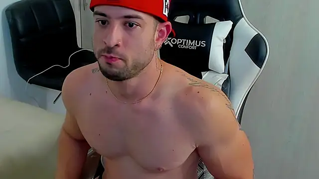 dafboy1 online show from 11-03-25, 01:12