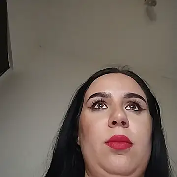 AdelinaJude online show from 11-11-25, 01:22