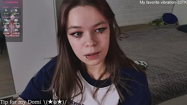 Snapshot of ValBae chatting on 02-10-25, 04:58 ValBae online show from 02-10-25, 04:58