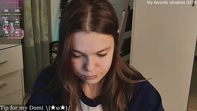Snapshot of ValBae chatting on 02-21-25, 06:04 ValBae online show from 02-21-25, 06:04