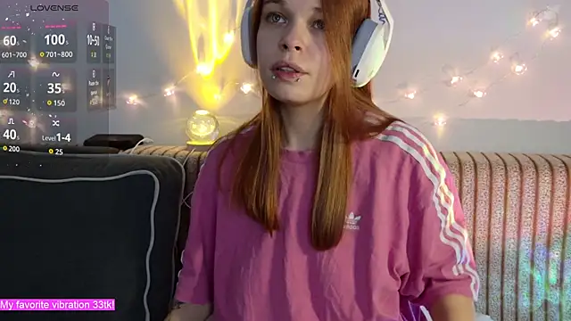 ValBae online show from 11-19-25, 09:59