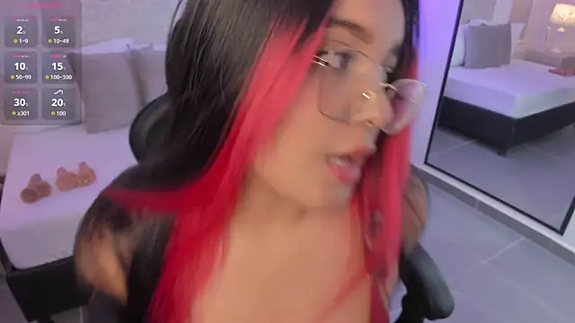 victoria18x online show from 11-12-25, 07:46