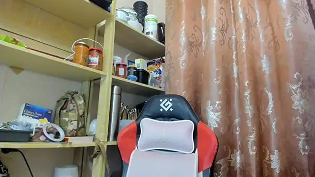 Seductive She Wolf online show from 04-20-26, 06:20