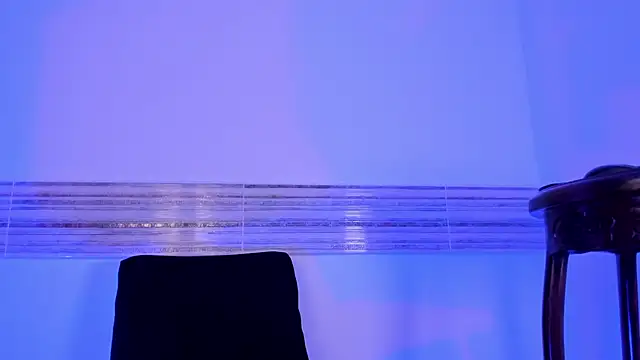 Snapshot of Sophia_Cambpell chatting on 02-05-25, 01:00 Sophia Cambpell online show from 02-05-25, 01:00