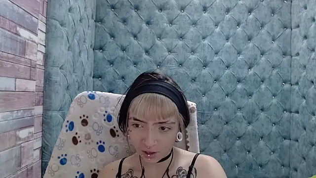 Samantha Smiith online show from 10-10-25, 03:49