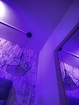 AbyThompson online show from 02-07-25, 09:58