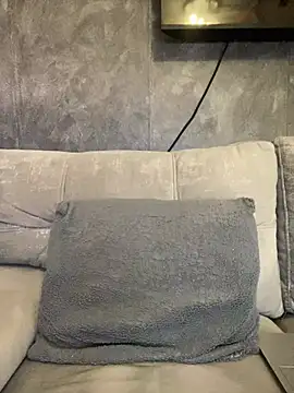 AbyThompson online show from 02-13-25, 04:32