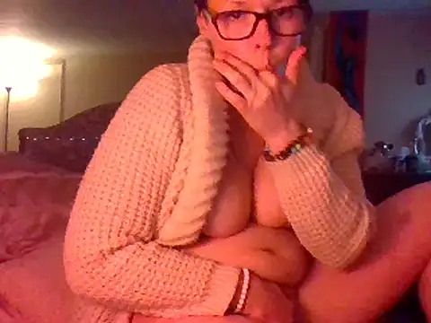 KatieBARBiE98 online show from 01-11-25, 06:45