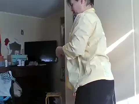 KatieBARBiE98 online show from 09-19-25, 08:42