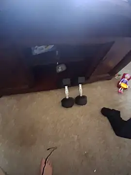 Snapshot of lovetostrokensmoke chatting on 10-07-25, 03:20 lovetostrokensmoke online show from 10-07-25, 03:20