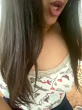 yassminsexy22 online show from 11-22-25, 11:31