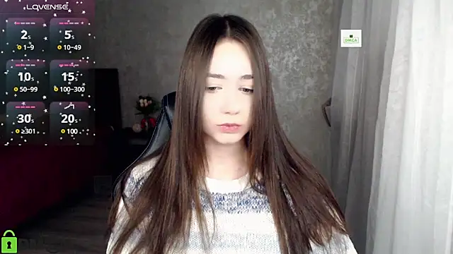 Mary Moonlight online show from 12-23-24, 05:11