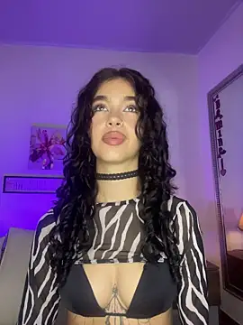 MarianaSnake online show from 11-23-25, 10:53