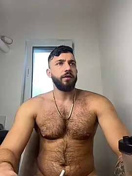 Snapshot of LoveIsBlind_ chatting on 12-10-24, 08:19 LoveIsBlind  online show from 12-10-24, 08:19