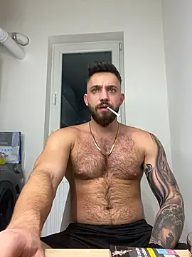 Snapshot of LoveIsBlind_ chatting on 12-31-24, 04:49 LoveIsBlind  online show from 12-31-24, 04:49