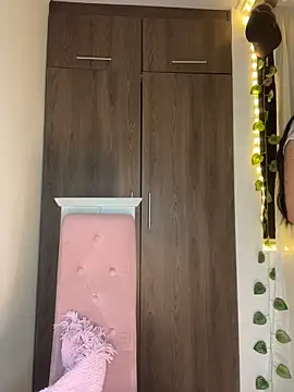 lina pink online show from 02-01-26, 05:06