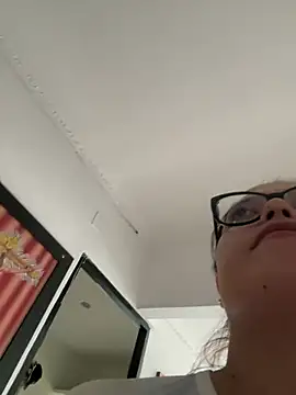 Karla-sexy01 online show from 01-04-25, 02:04