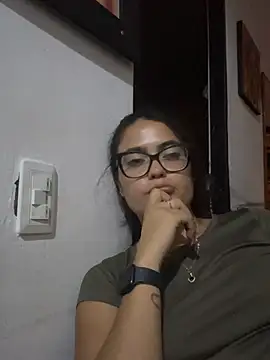 Karla-sexy01 online show from 01-11-25, 04:38