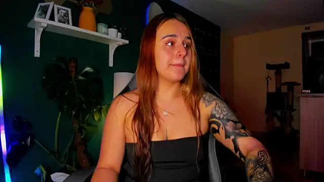 evy orange1 online show from 06-19-26, 11:19