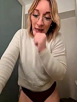 Giuliana baby online show from 11-17-25, 09:20