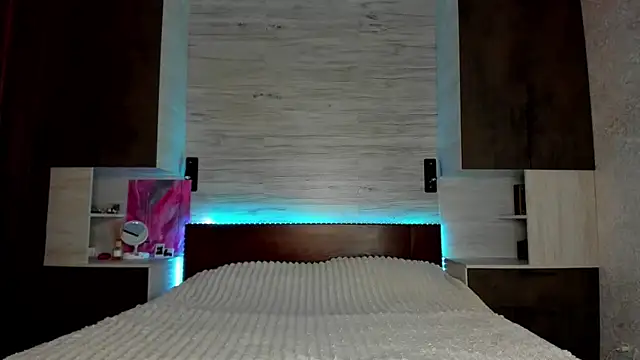 Chris Brunnet online show from 02-13-25, 02:31