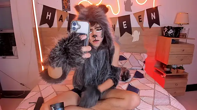 justinbiler online show from 10-31-25, 01:12