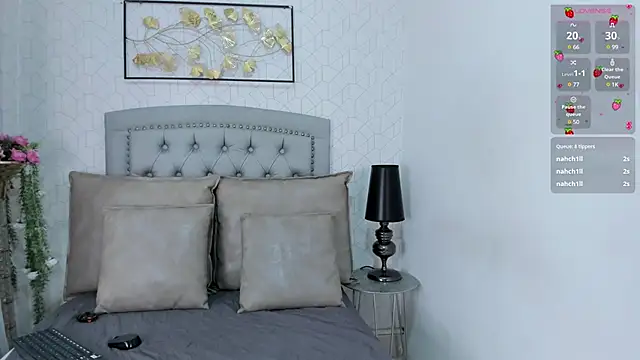 Katalella murillo online show from 12-24-24, 02:10